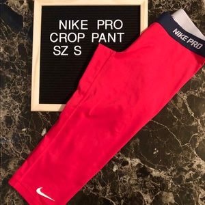 NIKE Pro Dri-Fit Cropped Pants! 💕